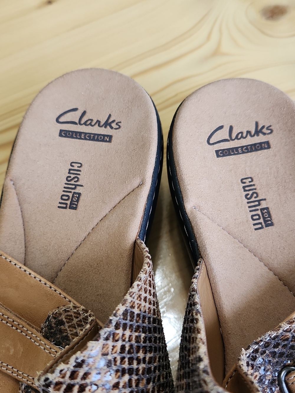 Clarks Collection Delana Fenela Sandals Snakeskin Tan Leather Straps Wedge Sz 11 - Picture 5 of 17